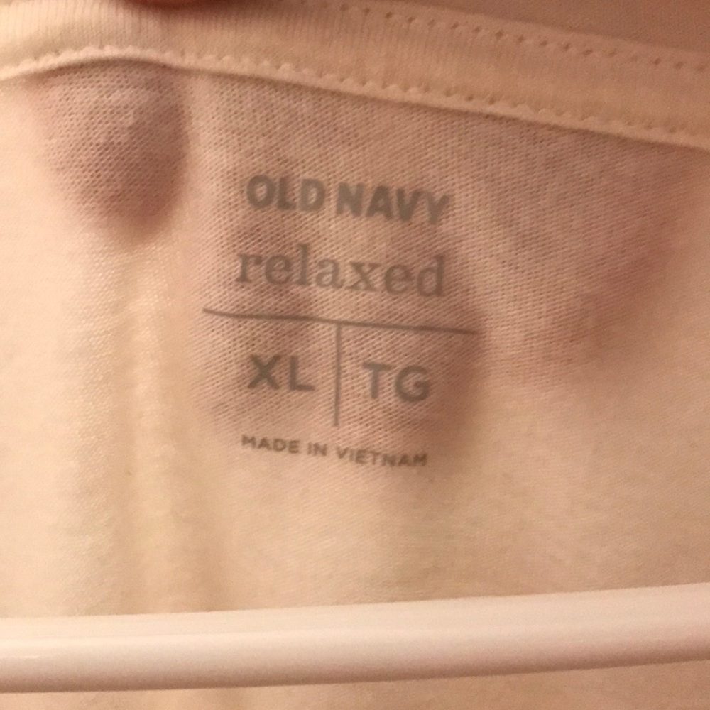 Old Navy V-neck - Picture 2 of 3